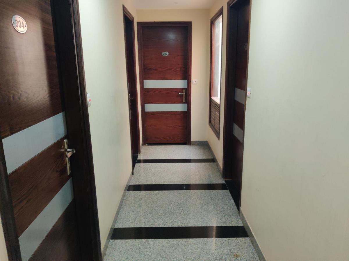 Raj Mahal Inn Nuova Delhi Esterno foto